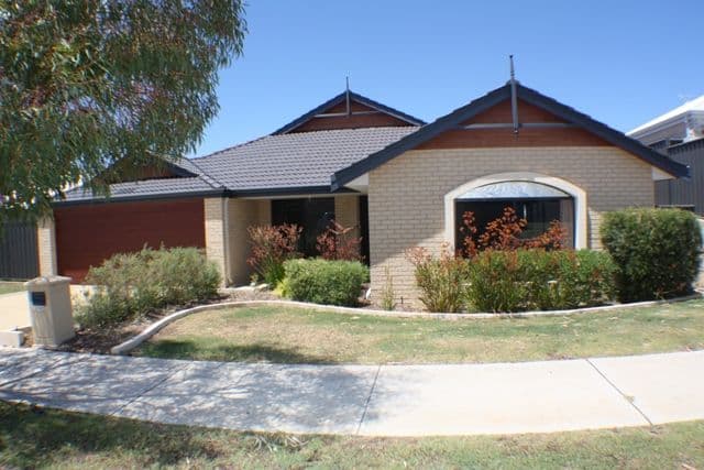 76 Lemon Gum Drive, BALDIVIS WA 6171, Baldivis - Image 1