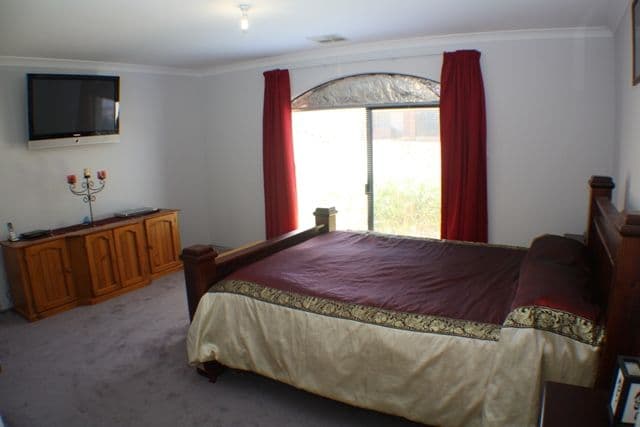76 Lemon Gum Drive, BALDIVIS WA 6171, Baldivis - Thumbnail 6