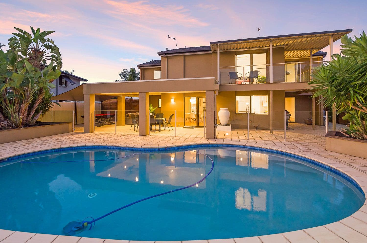 9 Erave Avenue, Runaway Bay QLD 4216, Runaway Bay - Thumbnail 3