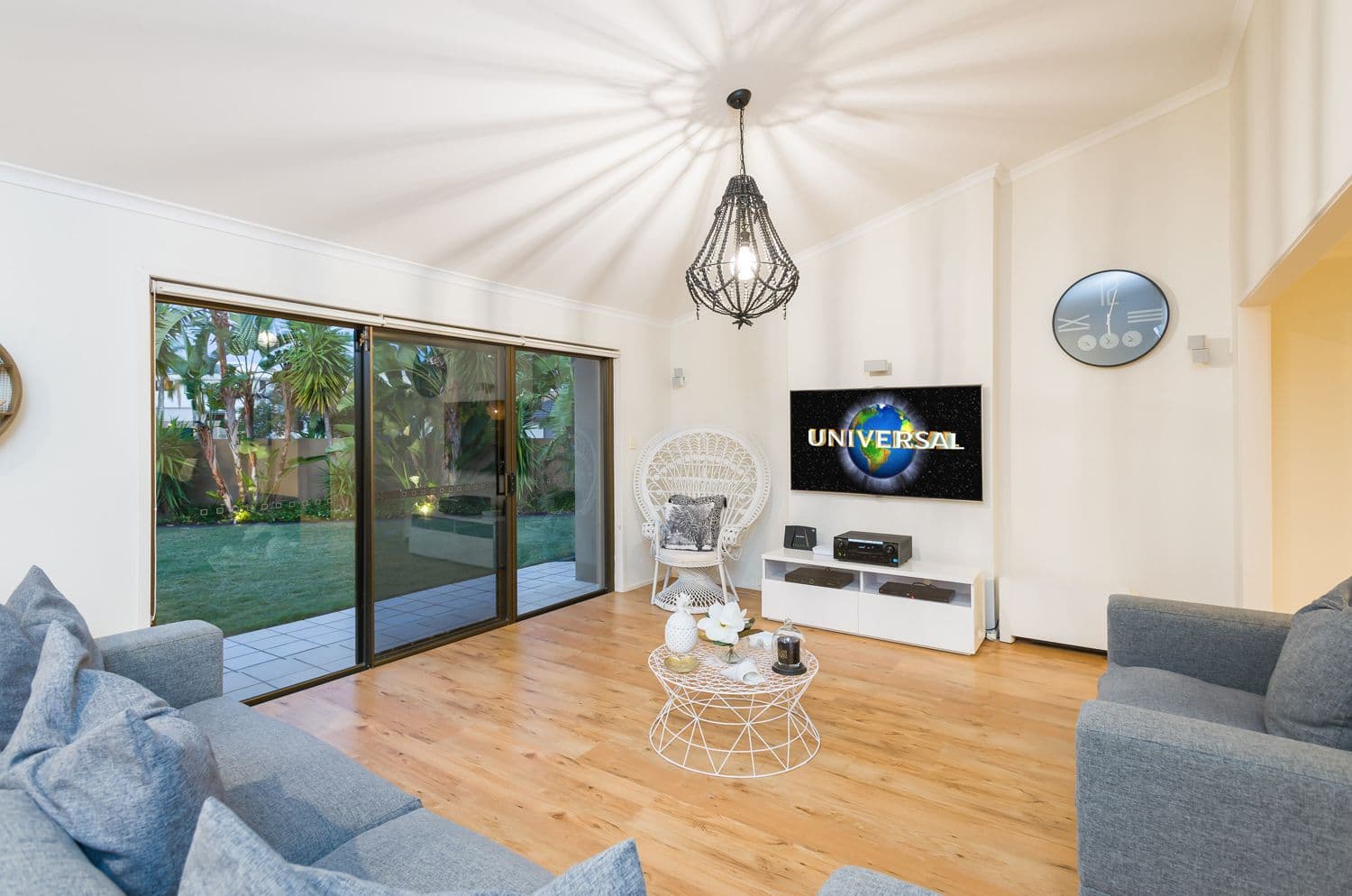 9 Erave Avenue, Runaway Bay QLD 4216, Runaway Bay - Thumbnail 7