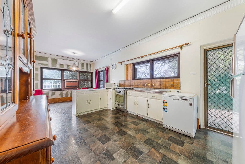 7 Karina Crescent, Holden Hill SA 5088, Holden Hill - Thumbnail 5