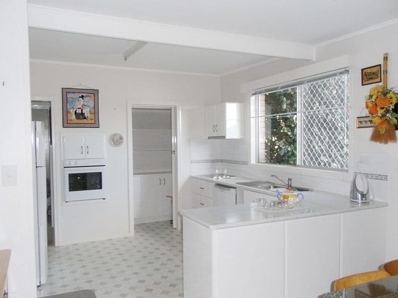 8 Beresford Crescent, GYMPIE QLD 4570, Gympie - Thumbnail 2