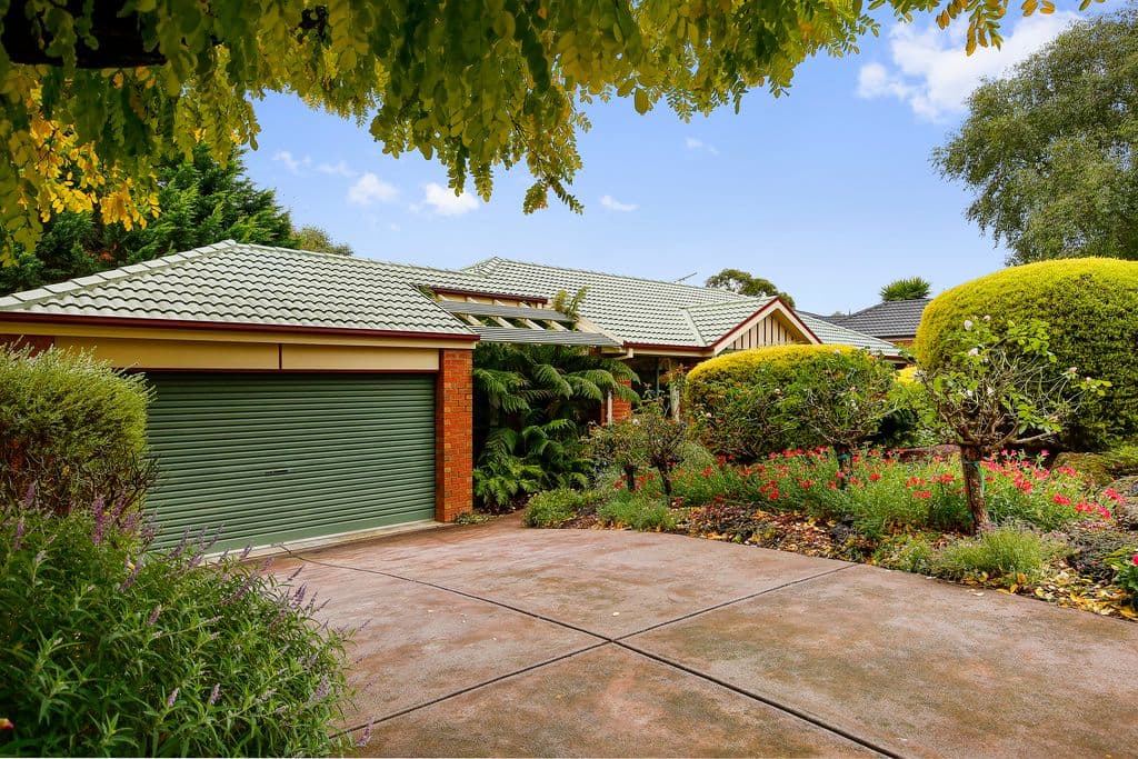 7 Stringybark Boulevard, Mount Evelyn VIC 3796, Mount Evelyn - Thumbnail 3