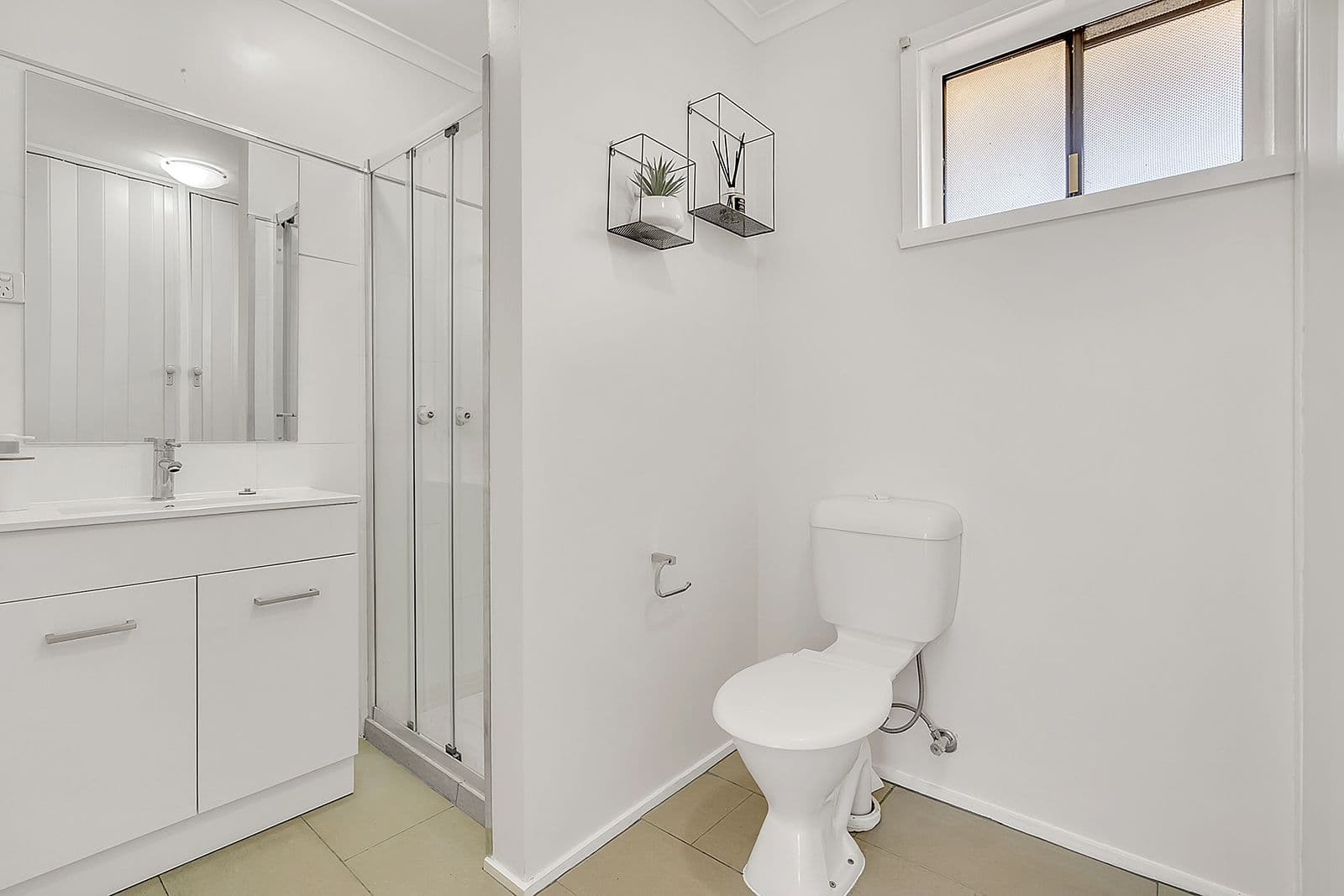 38 Bank Street, Craigieburn VIC 3064, Craigieburn - Thumbnail 6