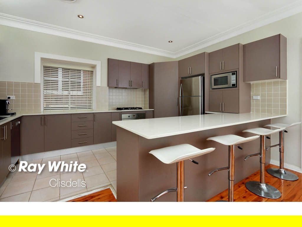 42 Vivienne Street, KINGSGROVE NSW 2208, Kingsgrove - Thumbnail 2