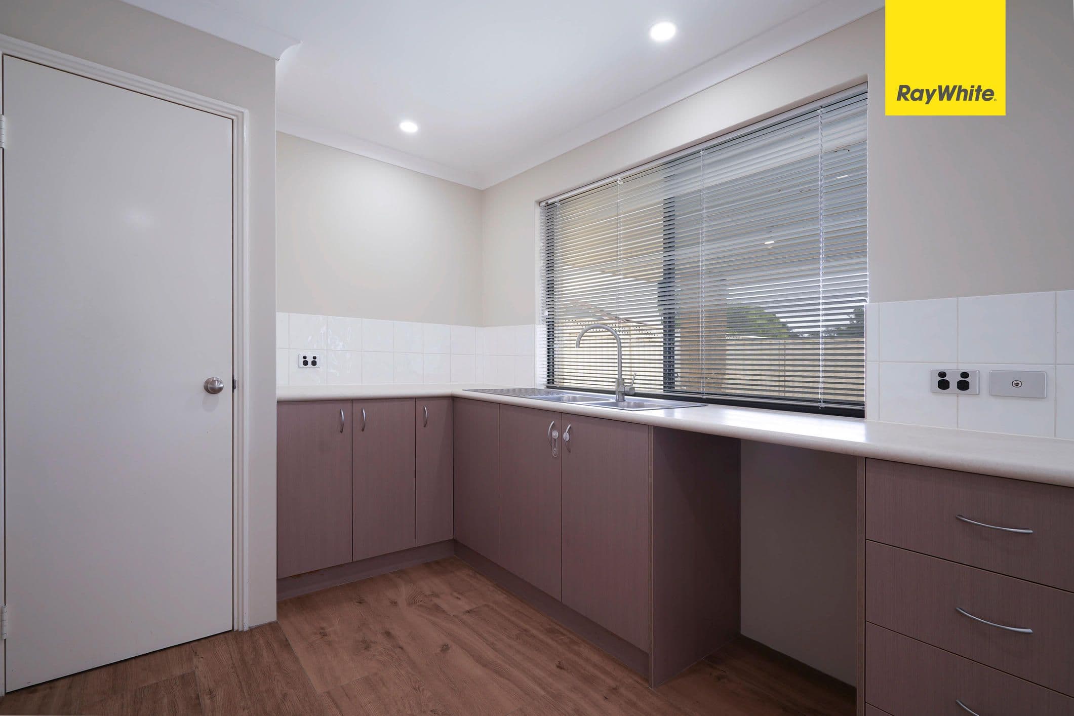 137 Great Eastern Highway, South Guildford WA 6055, South Guildford - Thumbnail 8
