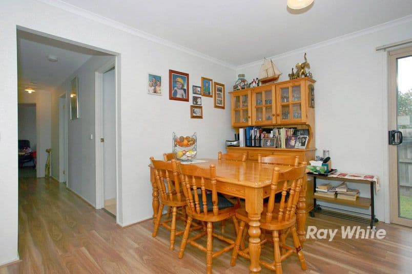 34 Bellbrae Crescent, CRANBOURNE WEST VIC 3977, Cranbourne West - Thumbnail 6