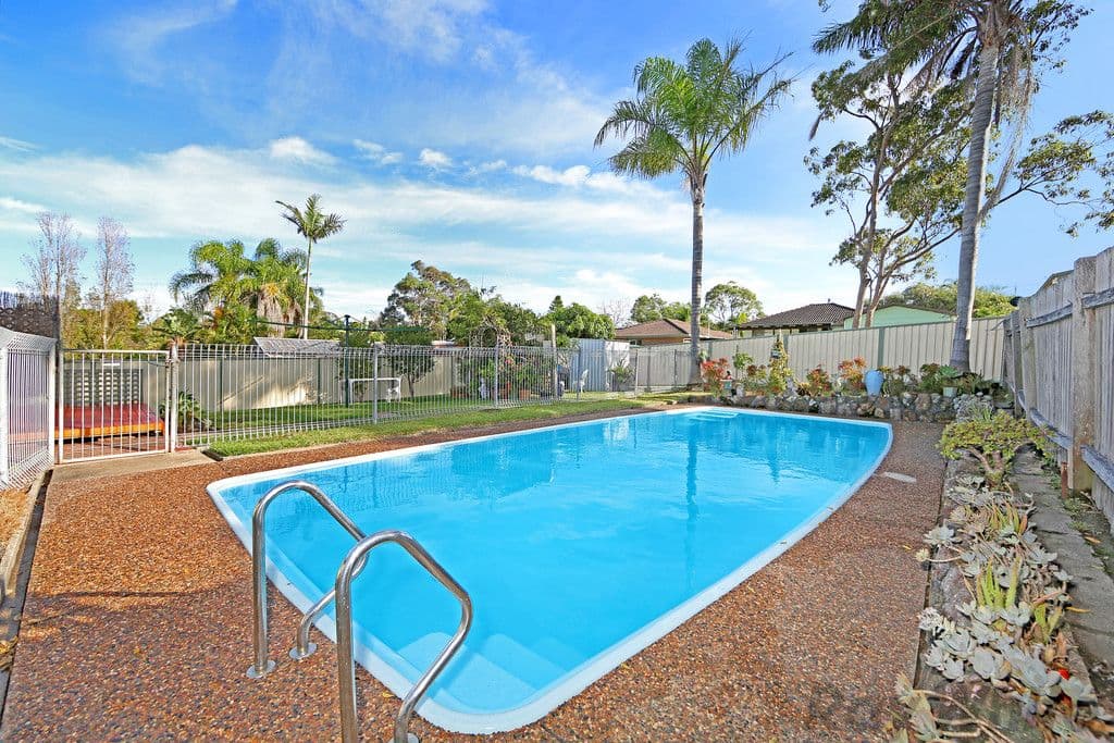 17 Kalani Street, Budgewoi - Thumbnail 2