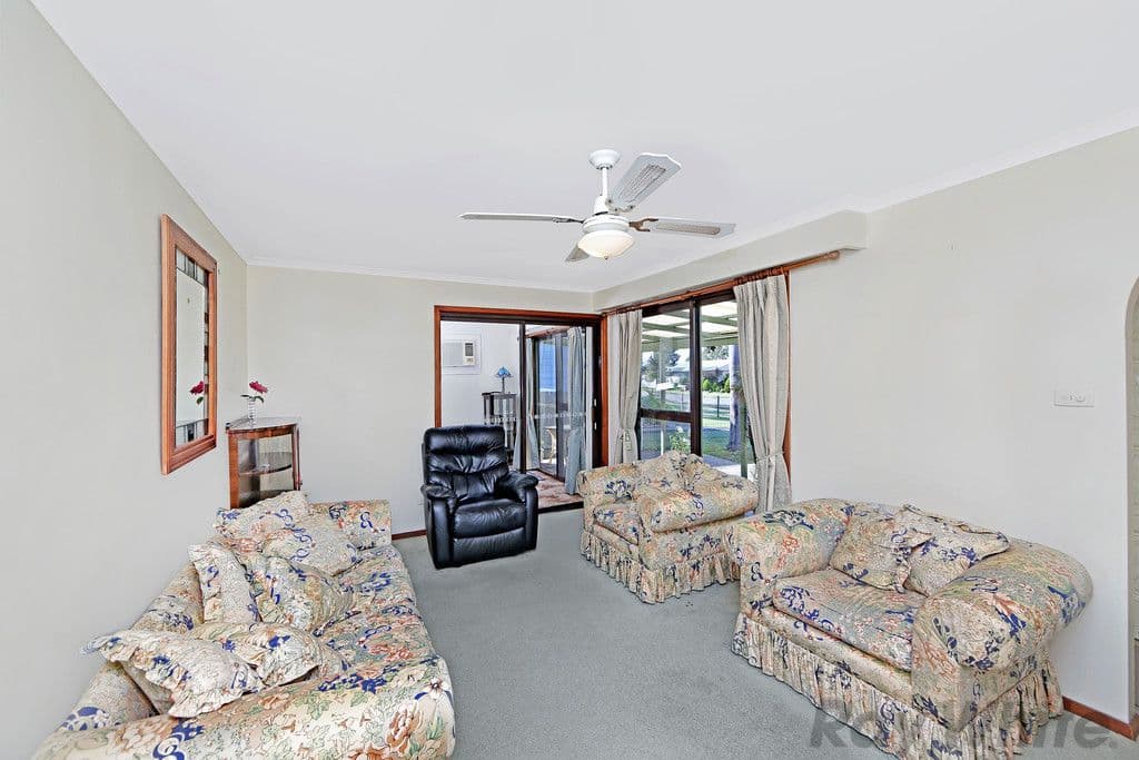 17 Kalani Street, Budgewoi - Thumbnail 4