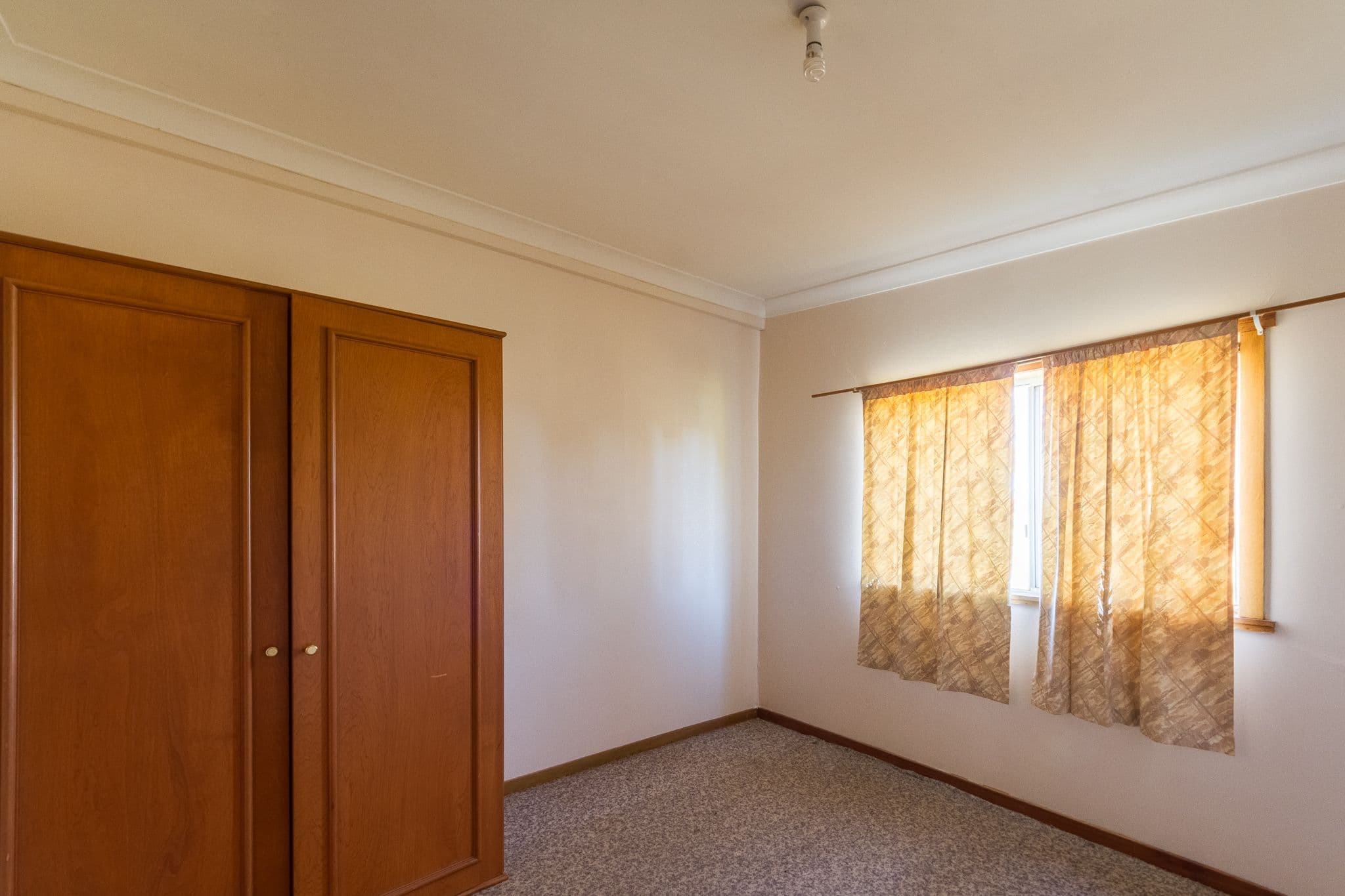 2 Bowen Street, Woodstock - Thumbnail 6