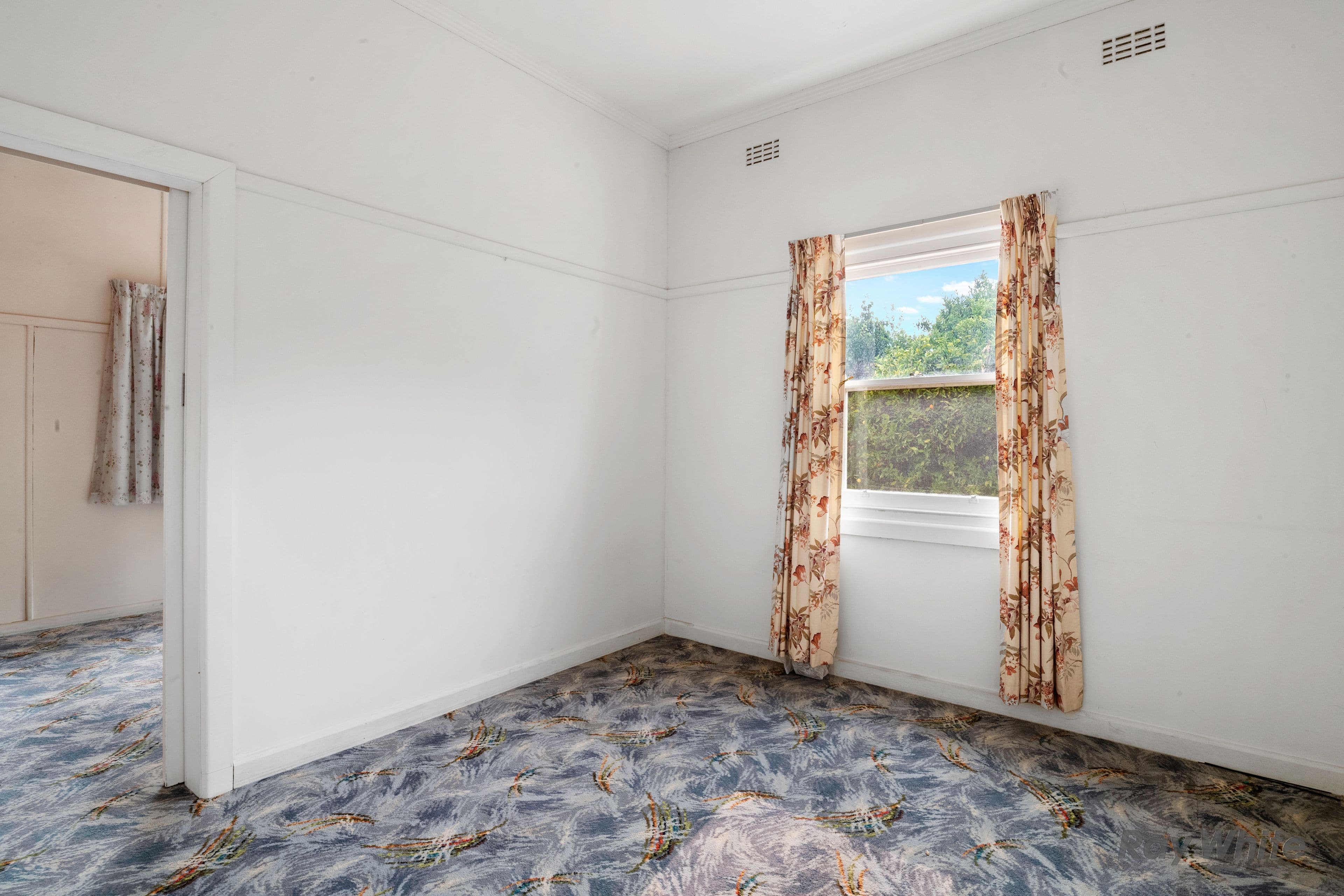 8 Bond Street, Benalla VIC 3672, Benalla - Thumbnail 5