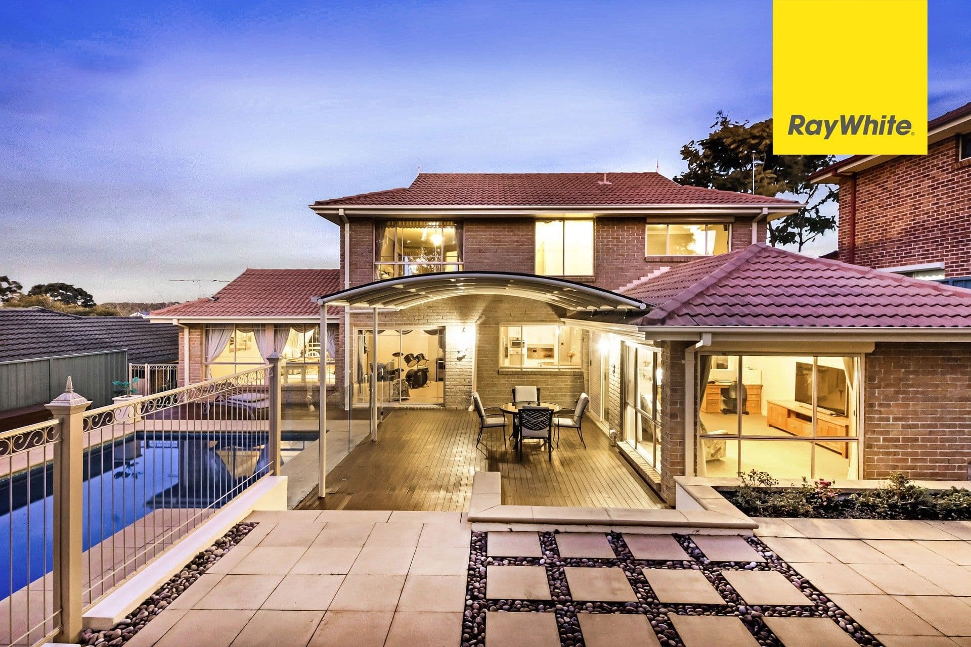 11 Edwards Place, Barden Ridge - Thumbnail 2