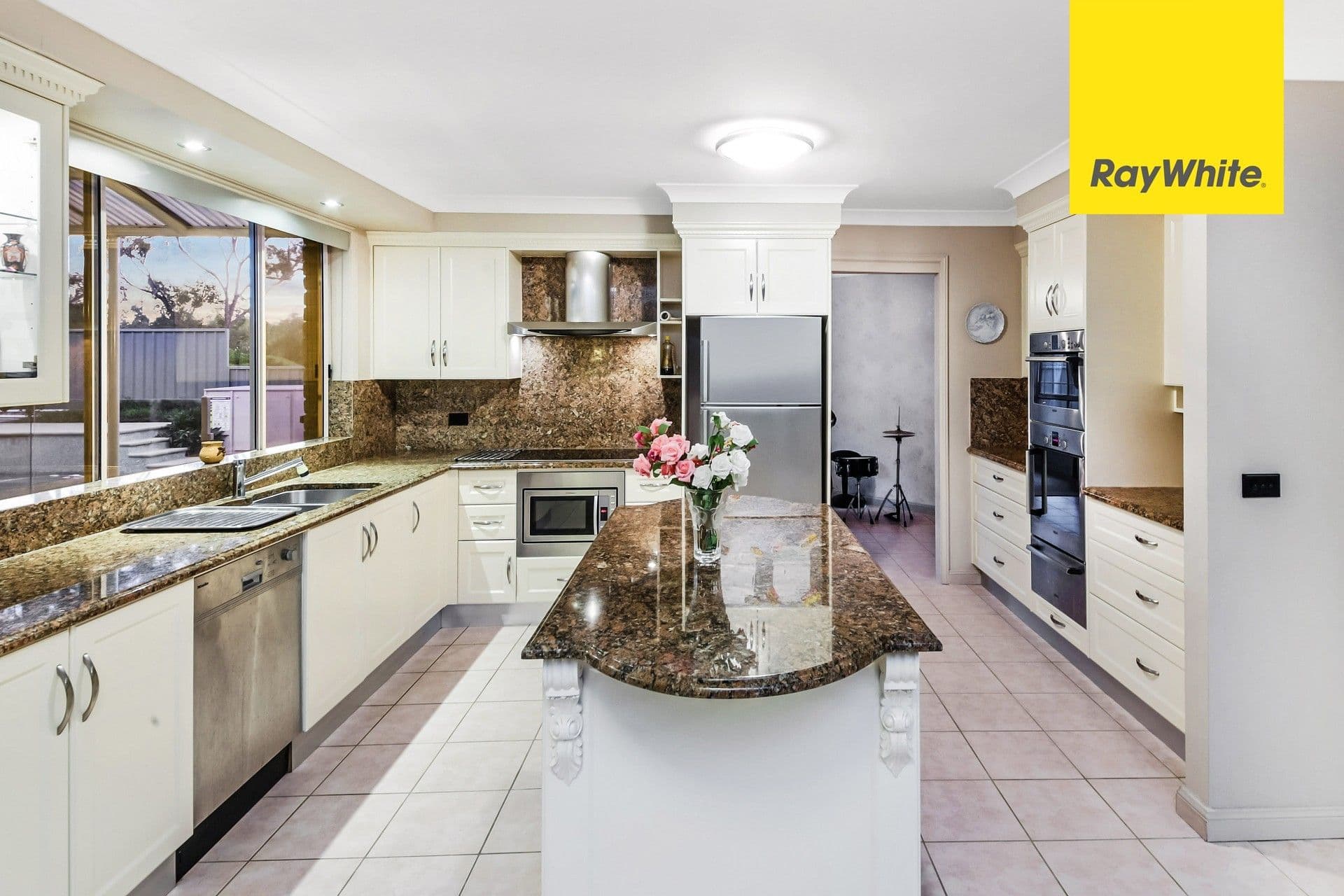 11 Edwards Place, Barden Ridge - Thumbnail 3