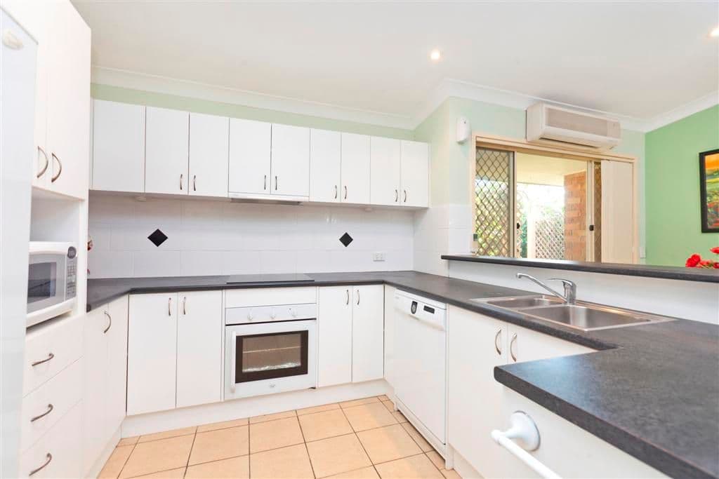 43 Prescoter Drive, VICTORIA POINT QLD 4165, Victoria Point - Thumbnail 2