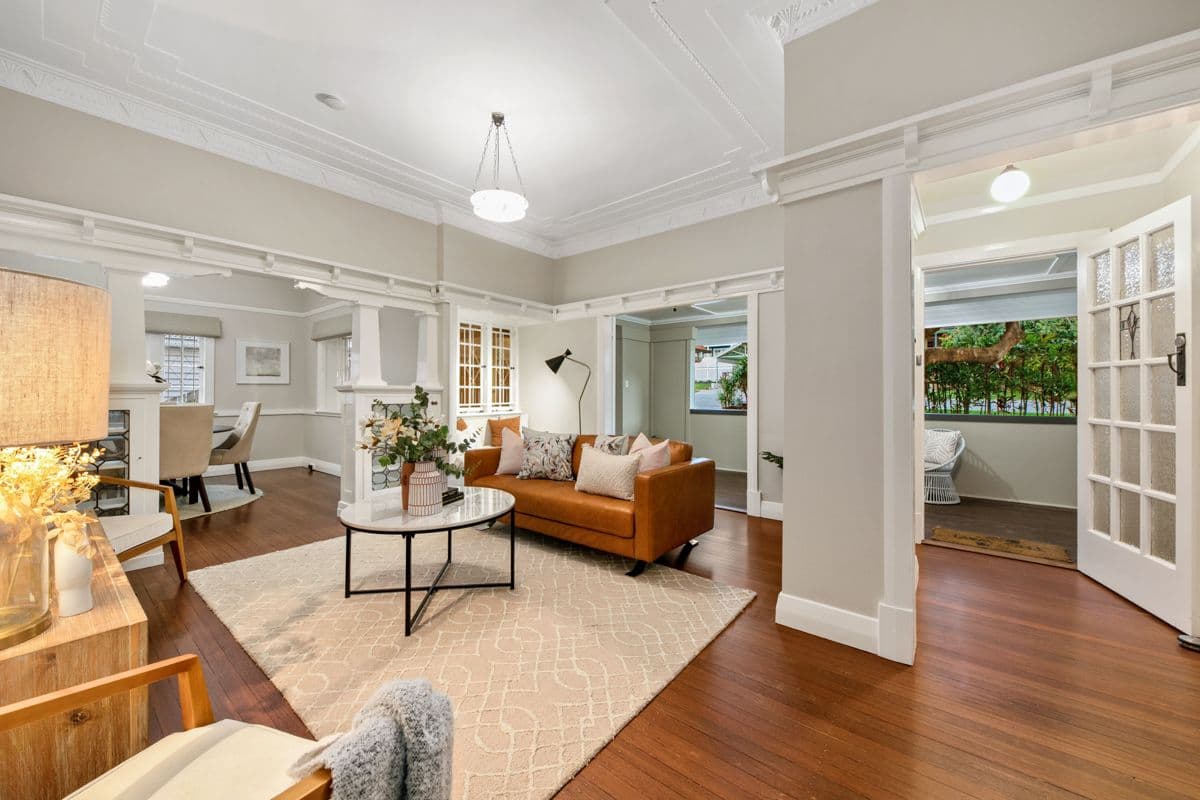 16 Grace Street, Corinda QLD 4075, Corinda - Thumbnail 2