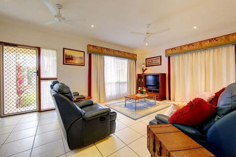 2 Moor Court, KELSO QLD 4815, Kelso - Thumbnail 3