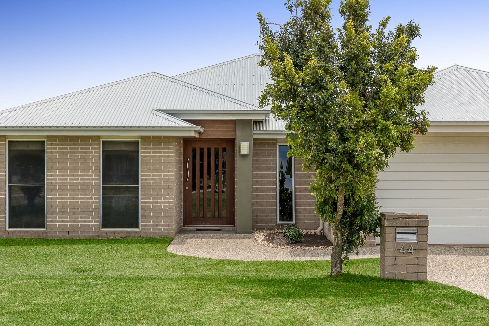 44 Shelby Street, Glenvale QLD 4350, Glenvale - Thumbnail 2