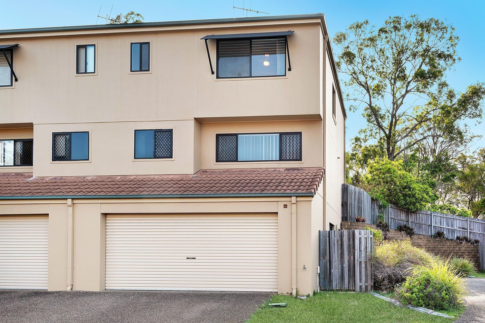 9 San Mateo Boulevard, Eight Mile Plains QLD 4113, Eight Mile Plains - Image 1
