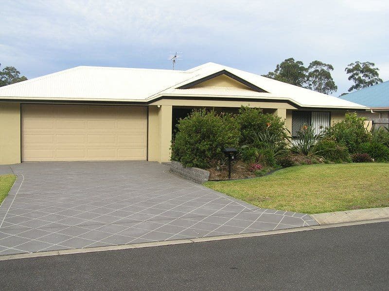 14 Tiverton Place, LANDSBOROUGH QLD 4550, Landsborough - Image 1