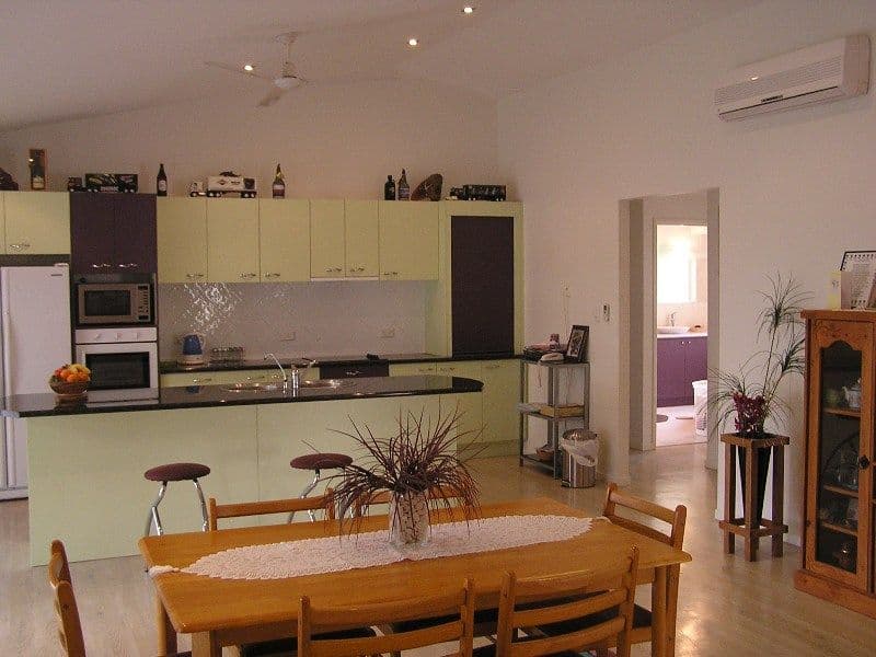 14 Tiverton Place, LANDSBOROUGH QLD 4550, Landsborough - Thumbnail 2