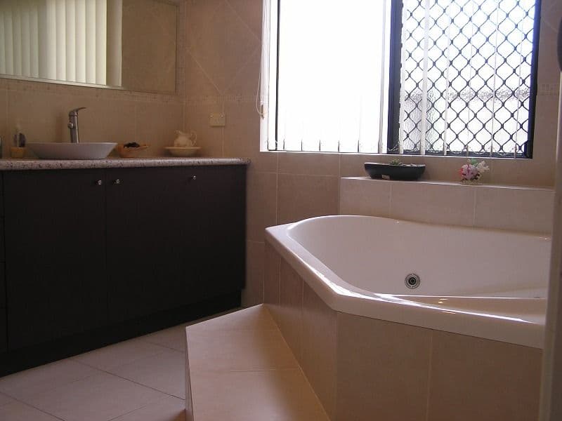 14 Tiverton Place, LANDSBOROUGH QLD 4550, Landsborough - Thumbnail 3
