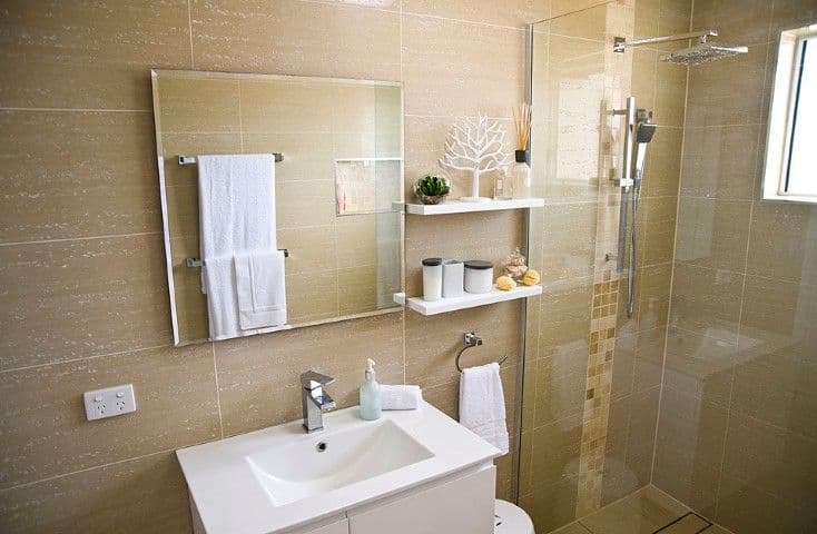 14 Rae Street, ROMA QLD 4455, Roma - Thumbnail 3