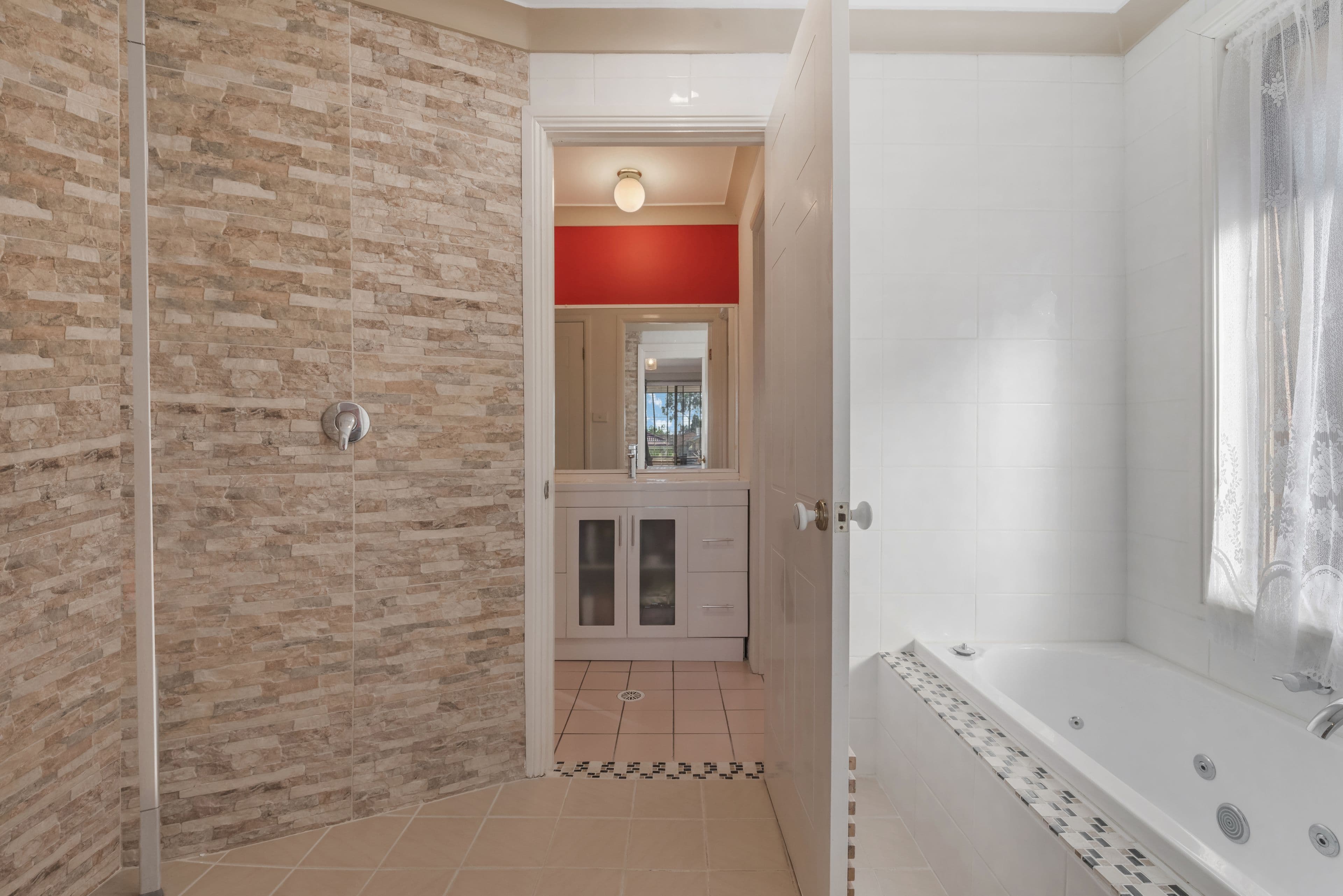 23 Gungarlin Drive, Horningsea Park NSW 2171, Horningsea Park - Thumbnail 4