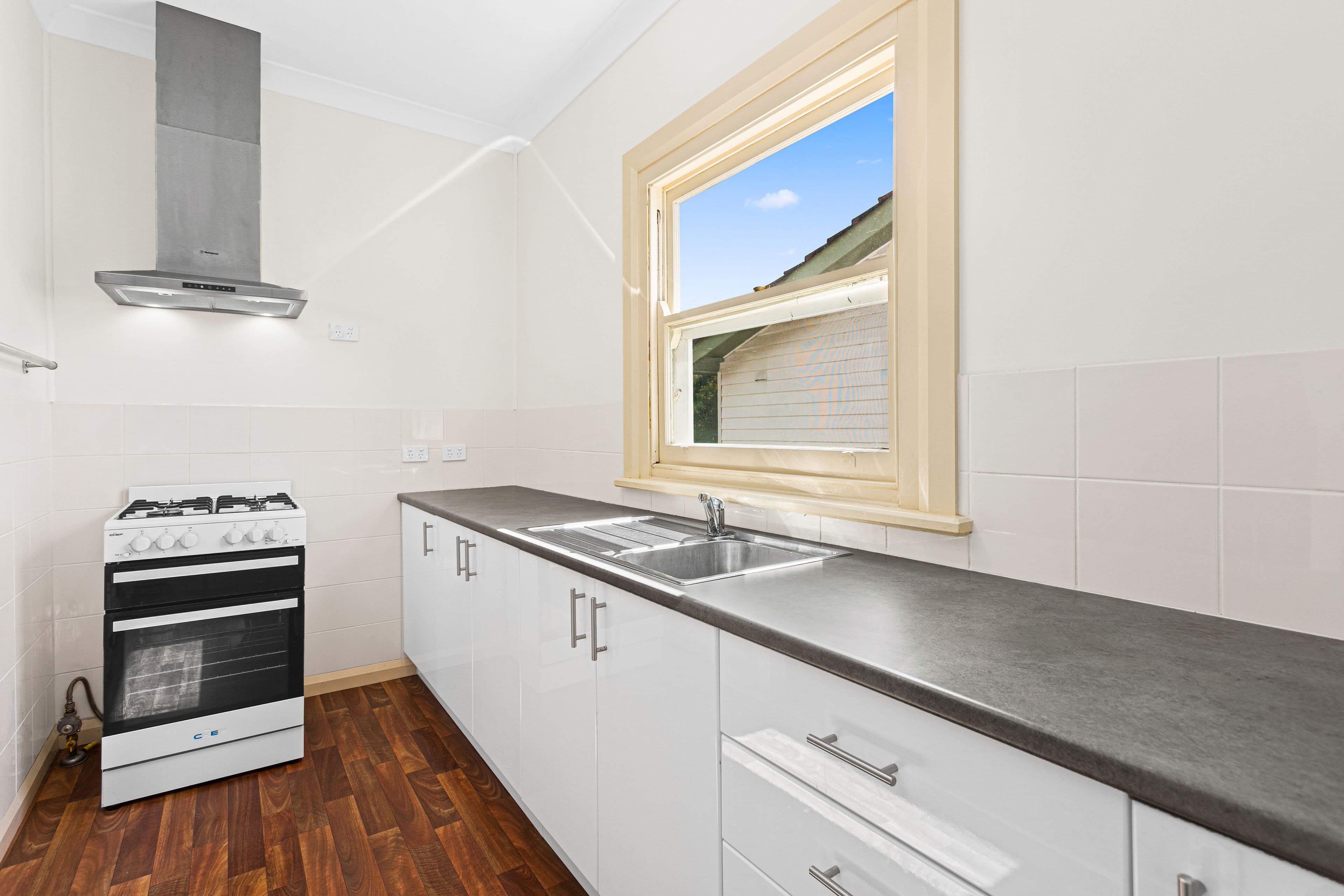33 Matthews Street, Wollongong NSW 2500, Wollongong - Thumbnail 4
