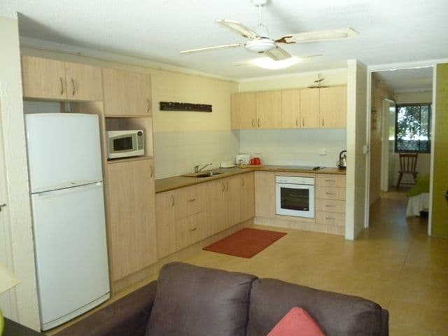 1849 Gold Coast Highway, BURLEIGH HEADS QLD 4220, Burleigh Heads - Thumbnail 2