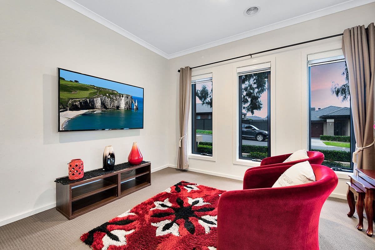 26 Hackney Circuit, Clyde North VIC 3978, Clyde North - Thumbnail 3