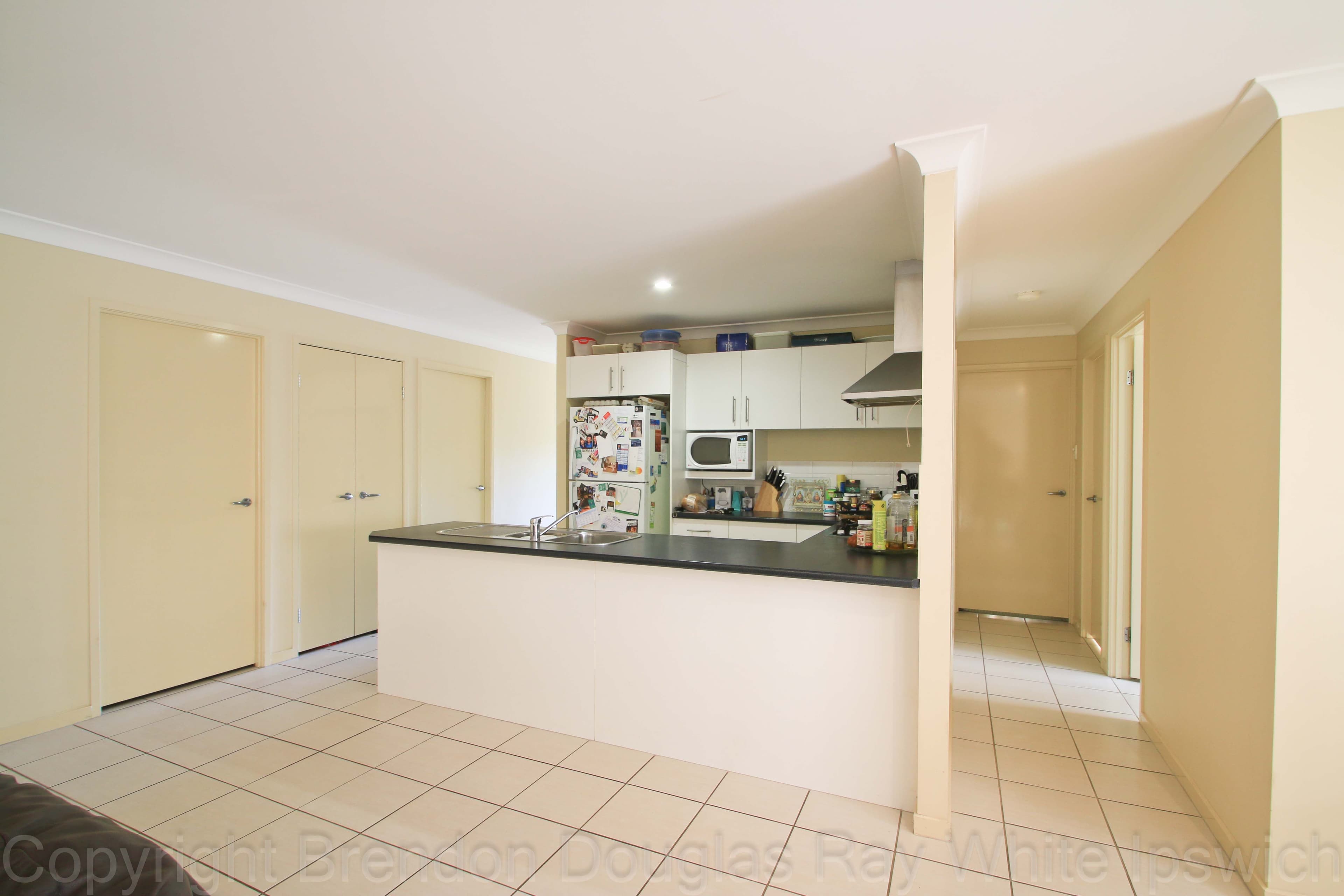 7 Charlton Close, Collingwood Park QLD 4301, Collingwood Park - Thumbnail 5