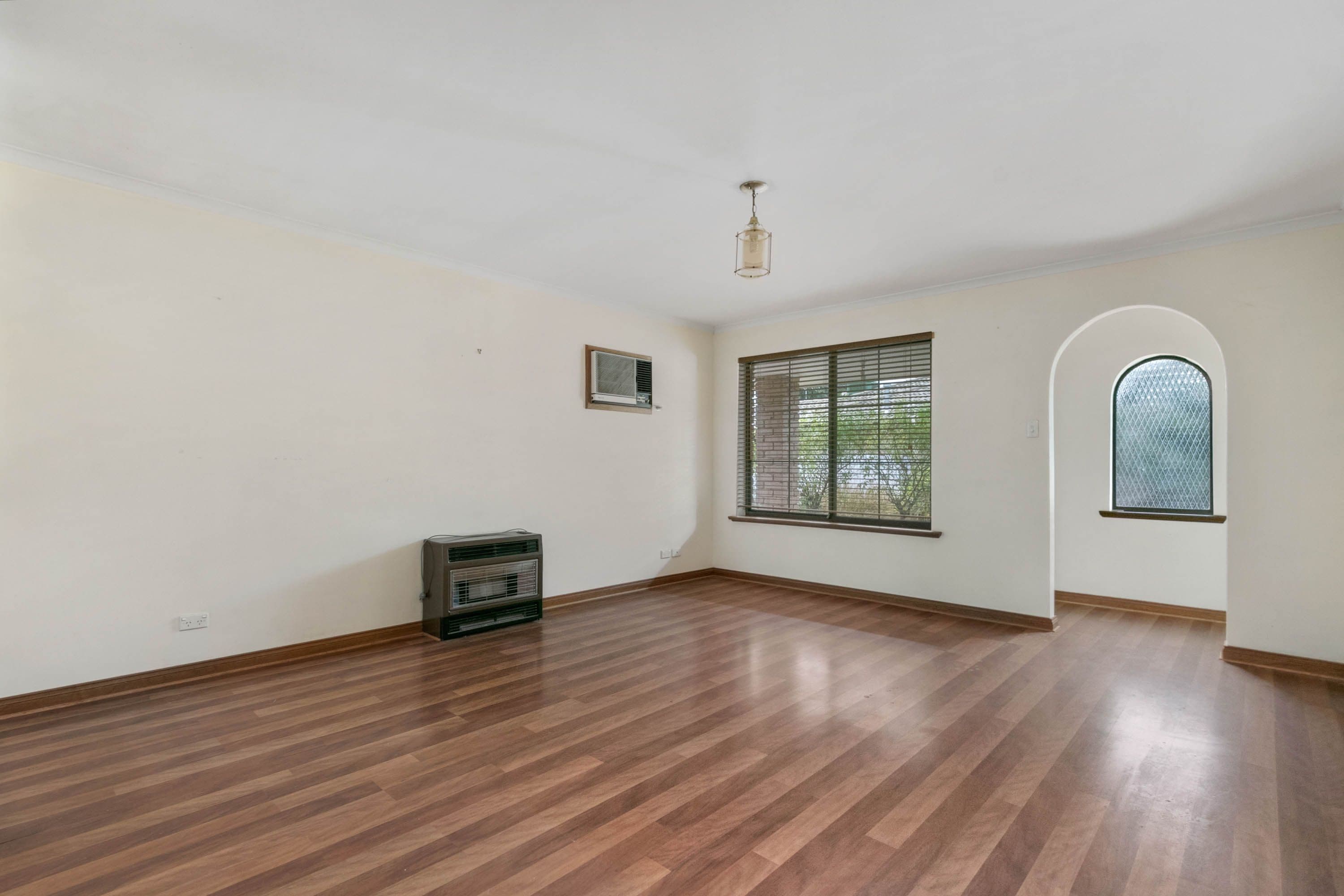 25 Holmes Street, Willaston SA 5118, Willaston - Thumbnail 4