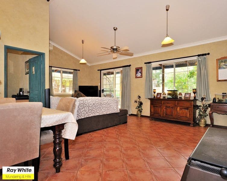 350 Lilydale Road, CHIDLOW WA 6556, Chidlow - Thumbnail 7