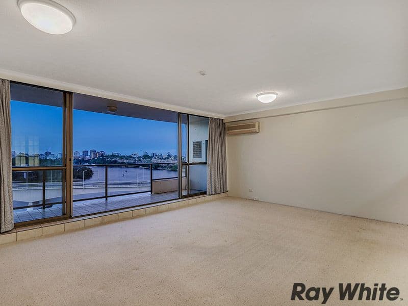 10 Lower River Terrace, South Brisbane QLD 4101, South Brisbane - Thumbnail 3