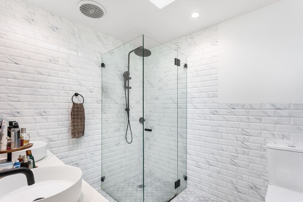 105 Wyndham Street, Alexandria - Thumbnail 8