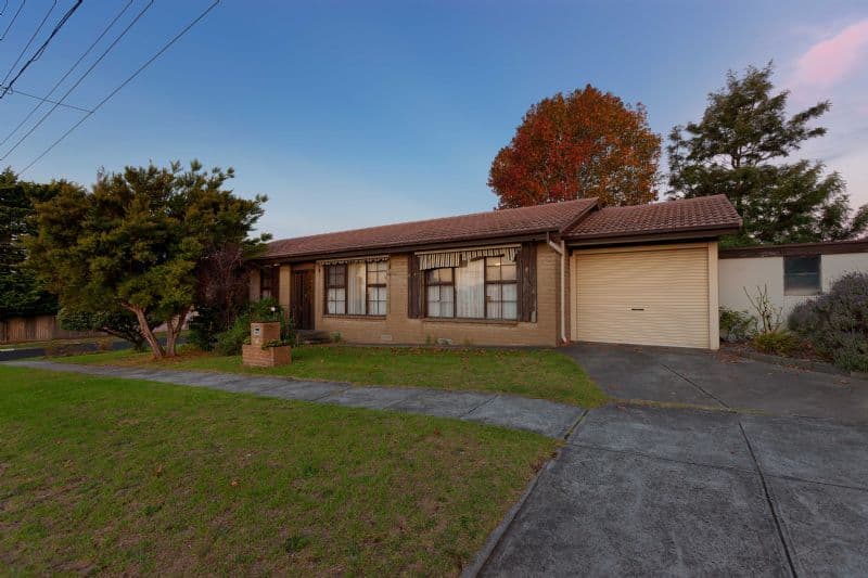 2 Meerlu Avenue, FRANKSTON VIC 3199, Frankston - Image 1