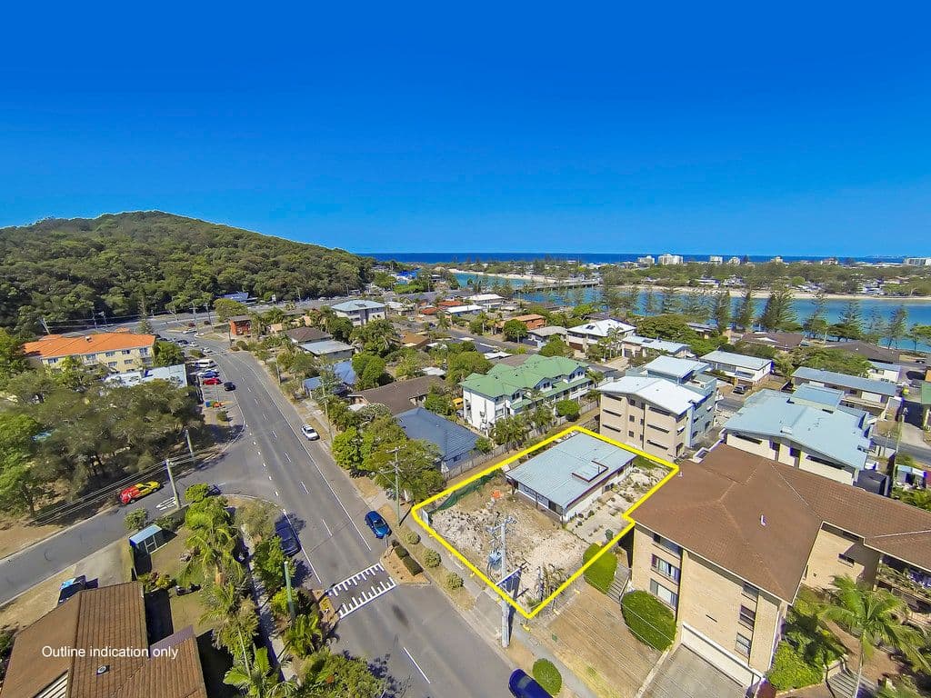 16 Ikkina Road, BURLEIGH HEADS QLD 4220, Burleigh Heads - Image 1
