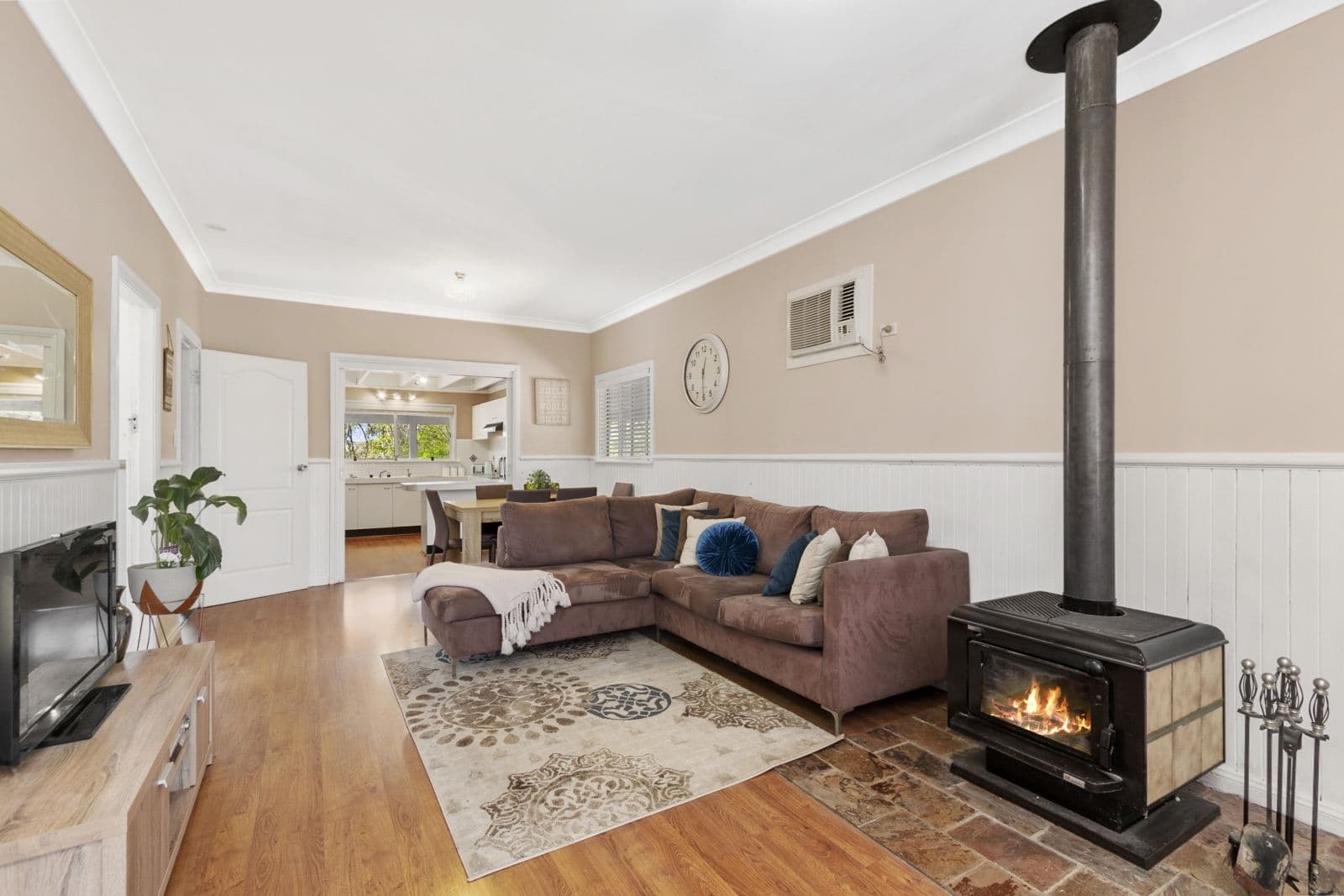 11 Sirius Crescent, Ebenezer - Thumbnail 3