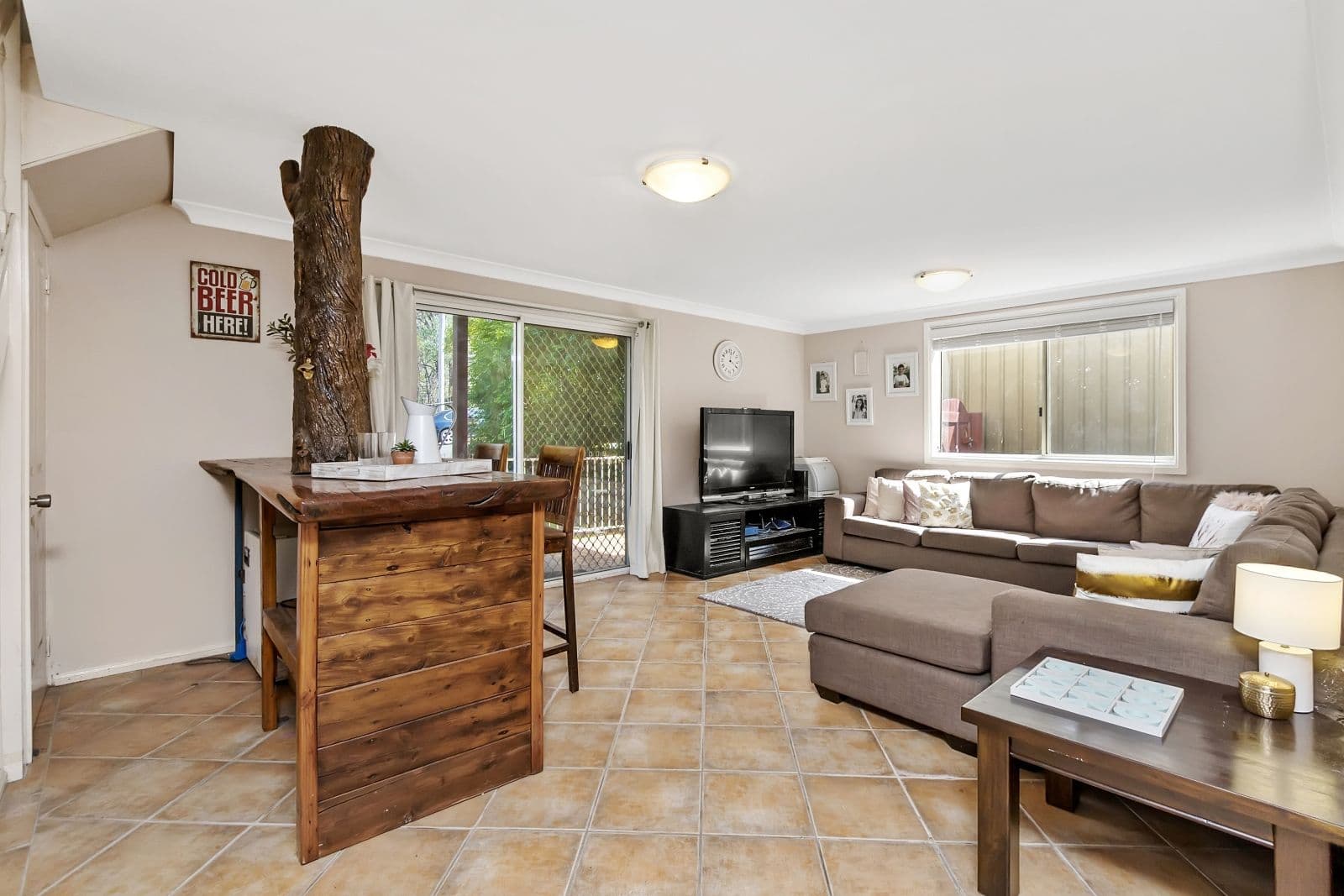 11 Sirius Crescent, Ebenezer - Thumbnail 8