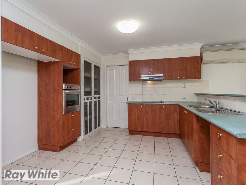 8 Kalbarri Court, North Lakes QLD 4509, North Lakes - Thumbnail 2