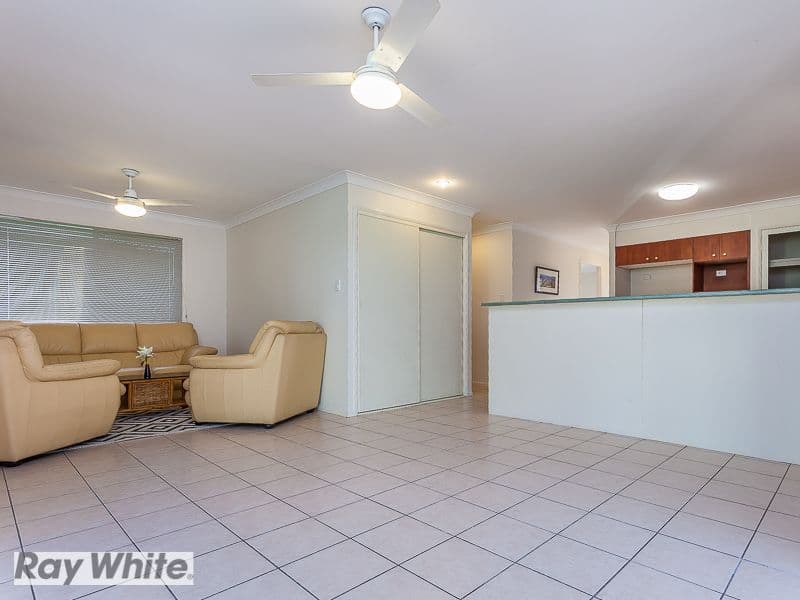 8 Kalbarri Court, North Lakes QLD 4509, North Lakes - Thumbnail 3