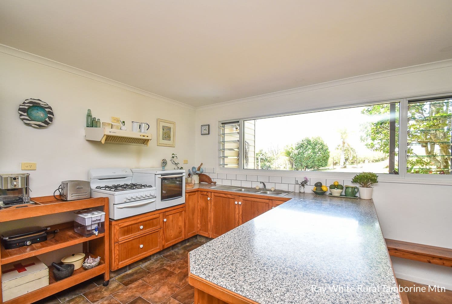 29 Manitzky Road, Tamborine Mountain QLD 4272, Tamborine Mountain - Thumbnail 5