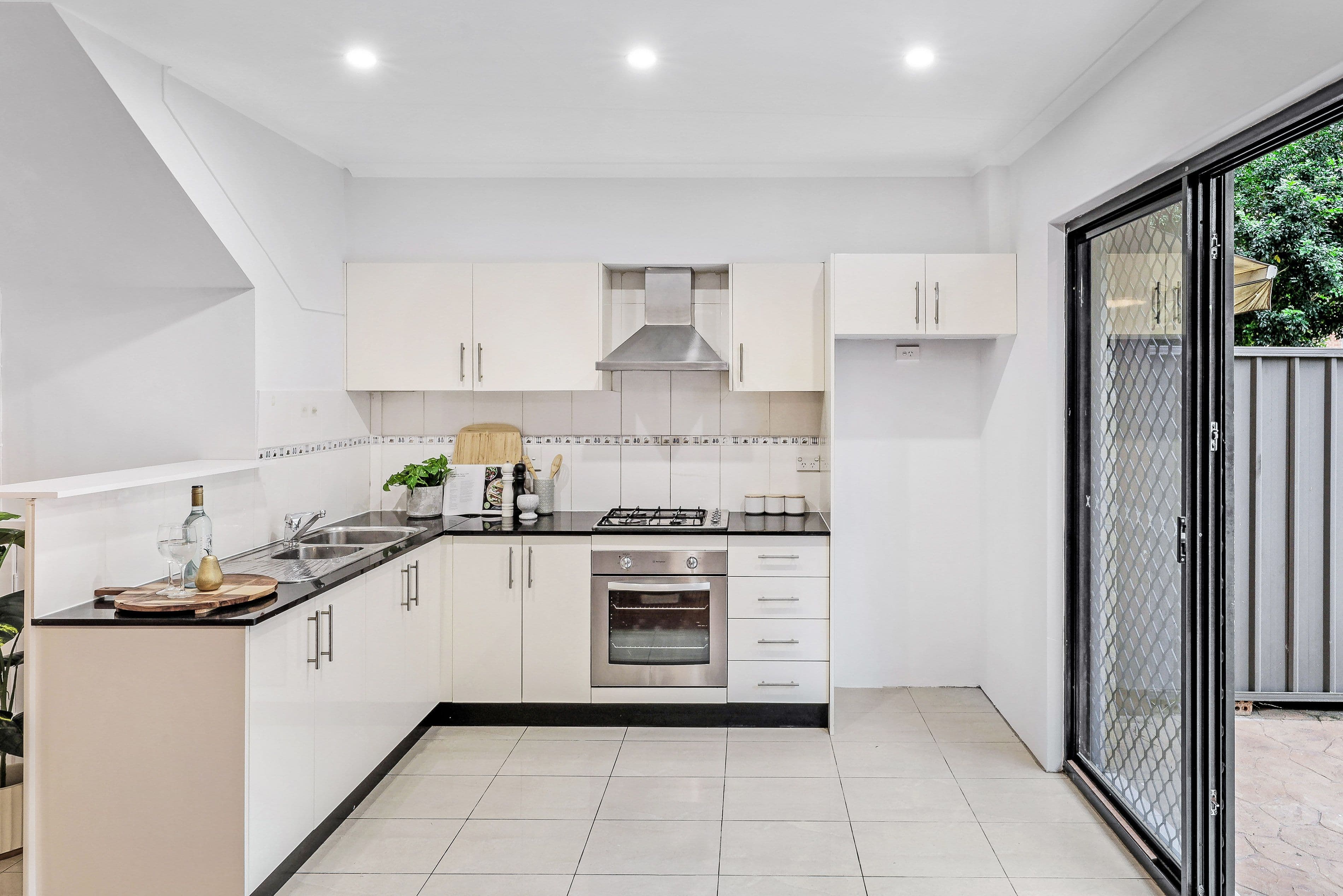 31-33 Woids Avenue, Hurstville NSW 2220, Hurstville - Thumbnail 4