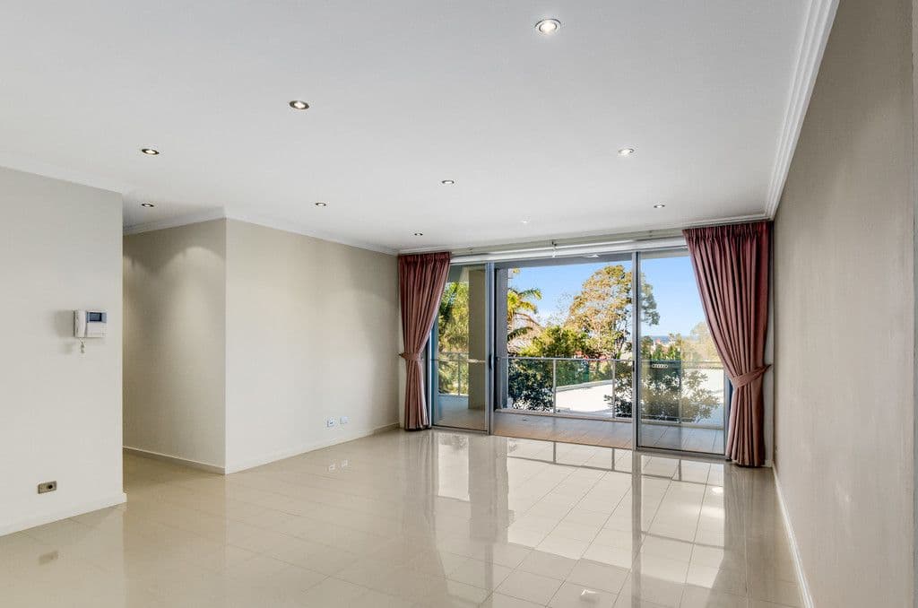 40 McCauley Street, Thirroul NSW 2515, Thirroul - Thumbnail 2