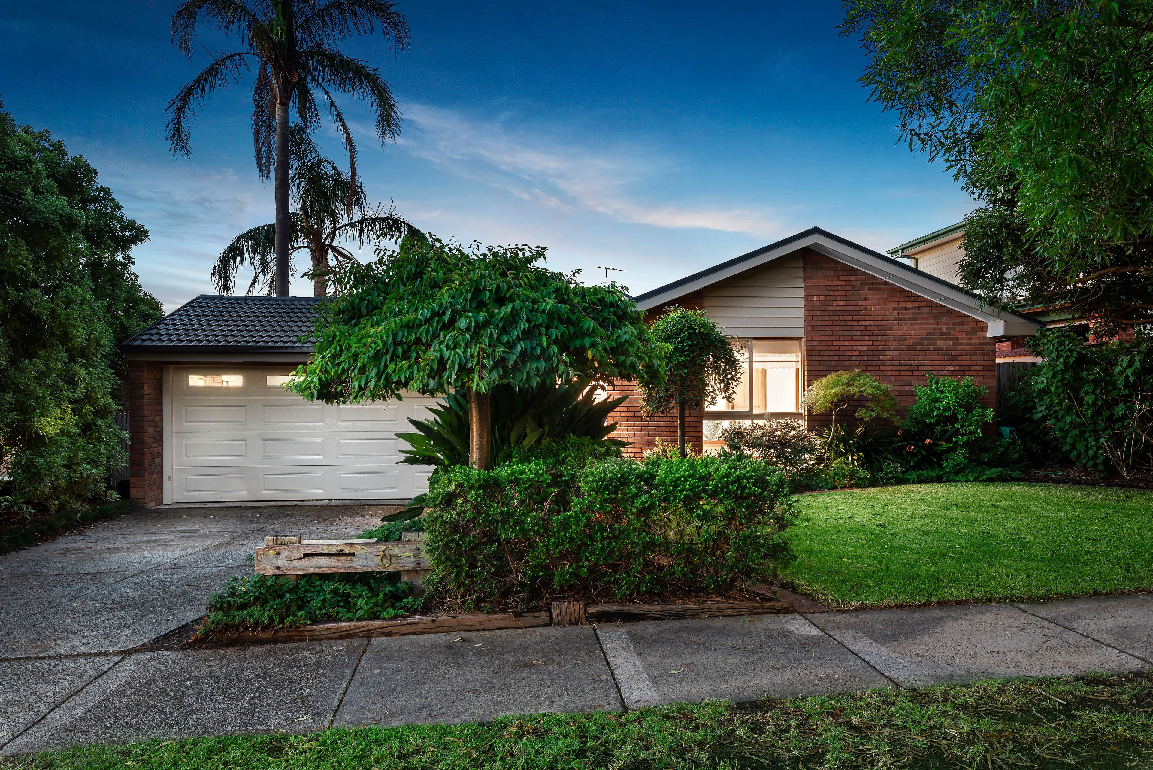 6 Reita Avenue, Wantirna South VIC 3152, Wantirna South - Image 1