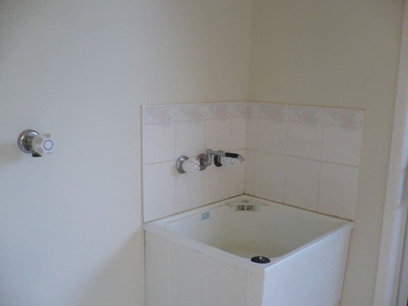 18 Bondeson Drive, PARKHURST QLD 4702, Parkhurst - Thumbnail 6