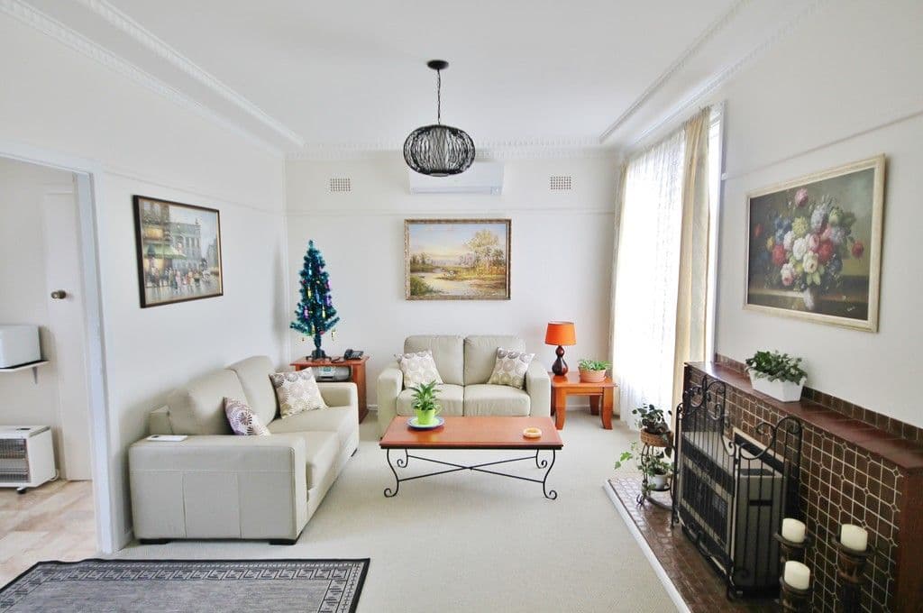 47 Blackett Avenue, Young NSW 2594, Young - Thumbnail 4