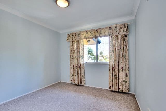 4 Cunningham Street, ROCHEDALE SOUTH QLD 4123, Rochedale South - Thumbnail 5