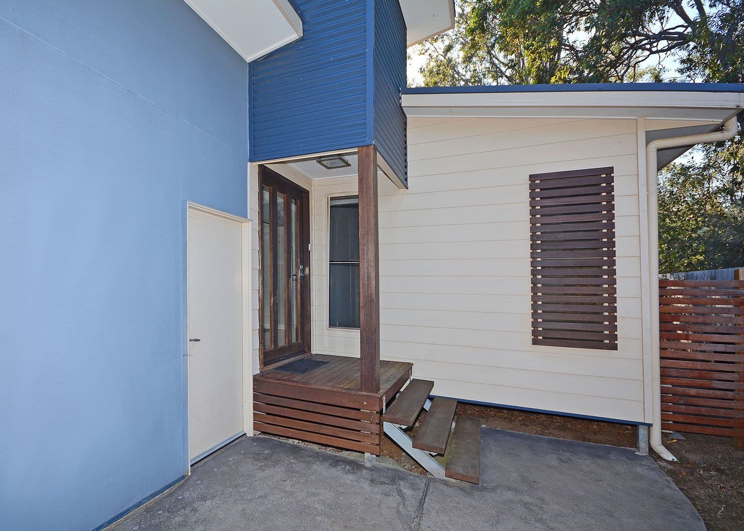 17 Cumberland Court, Point Vernon QLD 4655, Point Vernon - Thumbnail 2