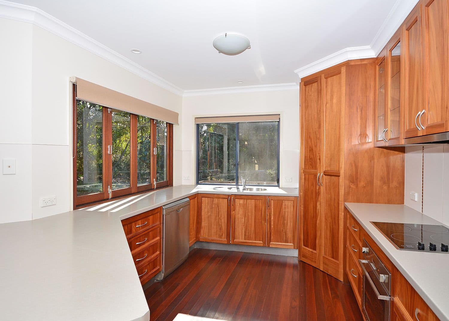 17 Cumberland Court, Point Vernon QLD 4655, Point Vernon - Thumbnail 3